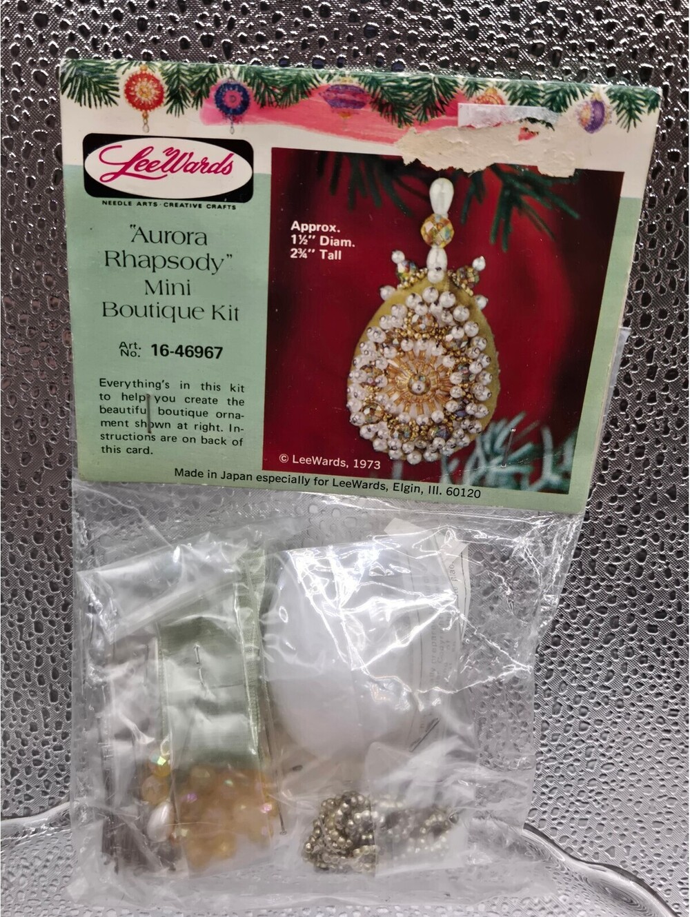 LeeWards Aurora Rhapsody Mini Boutique Kit Christmas Tree Ornament Craft